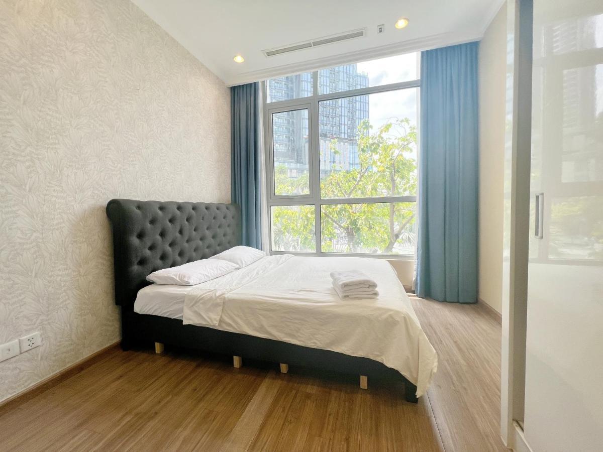 Vinhomes Landmark 81 - Luxstay Condotel Хошимин Екстериор снимка