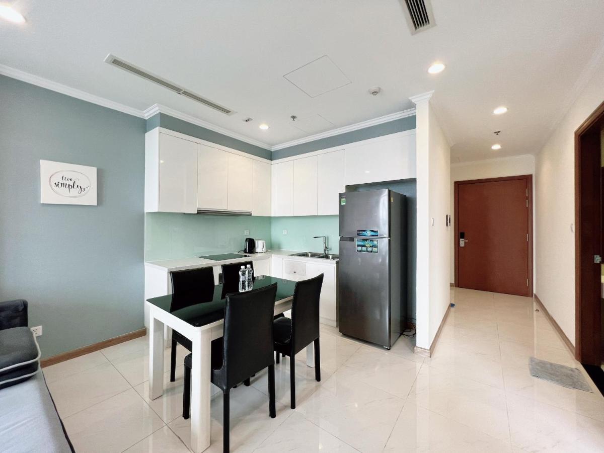 Vinhomes Landmark 81 - Luxstay Condotel Хошимин Екстериор снимка