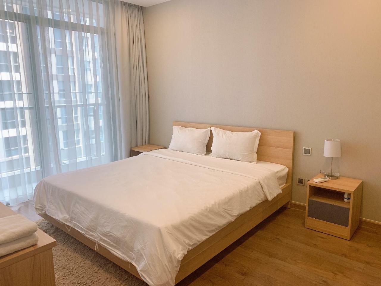 Vinhomes Landmark 81 - Luxstay Condotel Хошимин Екстериор снимка